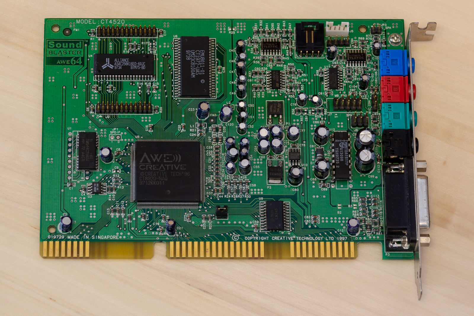 Karta dźwiękowa Sound Blaster AWE64